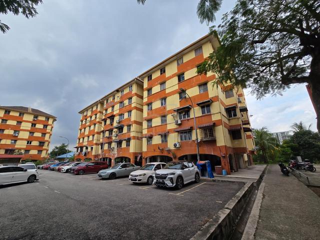 Flat PKNS Seksyen 19 Shah Alam 1