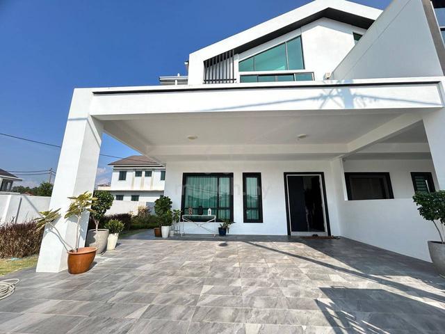 Brand New Freehold Semi-D Pulai Heights Botani Completed Units 1