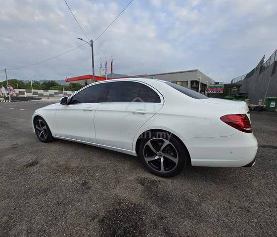 2019 Mercedes Benz E200 2.0 AVANTGARDE (CKD) (A) - 4