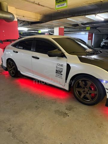 2017 Honda CIVIC 1.8 I-VTEC (A) - 3