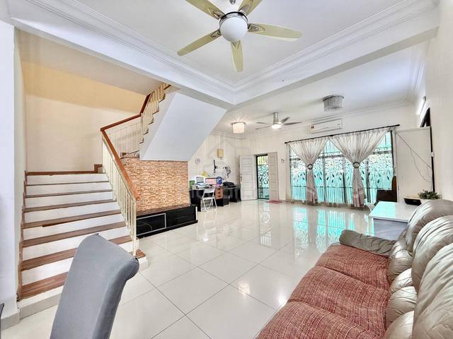 DAPUR EXTEND❗️GUARDED Double Storey Taman Putra Impiana Puchong 1