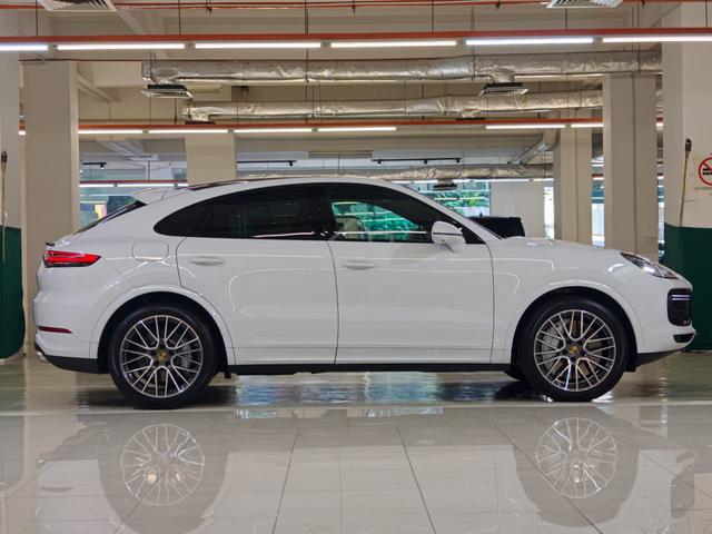 2022 Porsche CAYENNE COUPE TURBO /S.CHRONO/BOSE - 5