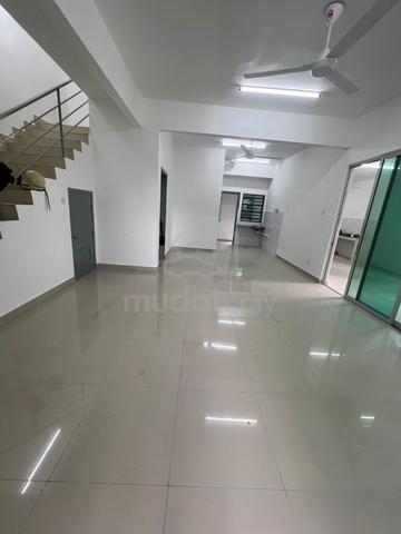 Taman Sejati Corner House for rent 1