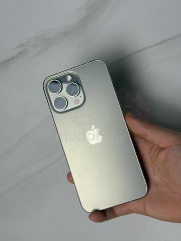 Carousel Image