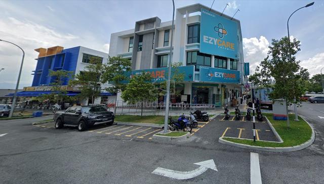 Corner Lot 3 Storey Shoplot @ Bandar Seri Putra Bangi, Kajang 1