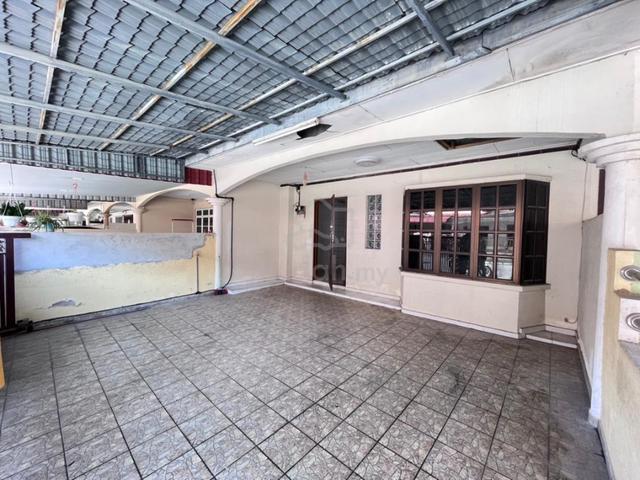 Fair Park Ipoh Town renovated 2.5 Storey Intermadiate Below BankValue 1