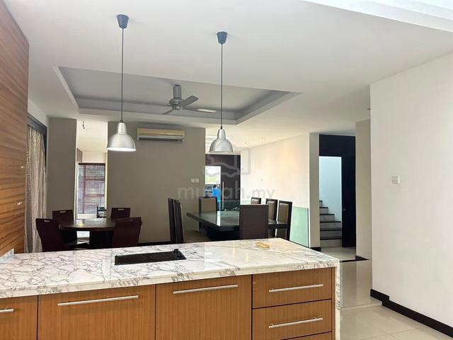 Taman Khidmat Kolombong city mall bungalow for Rent 1