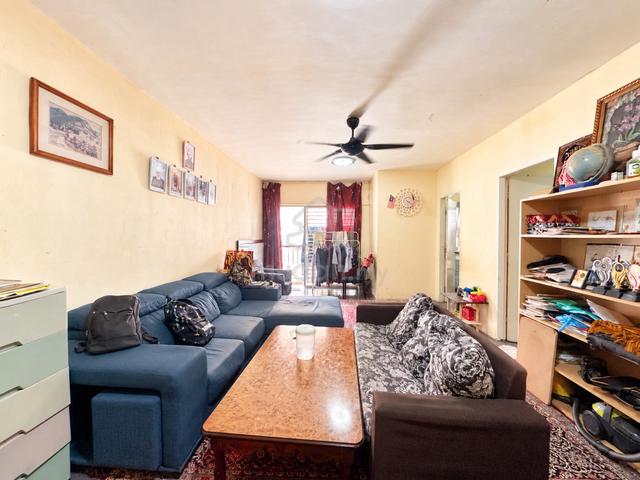 Lakeview Apartments 1