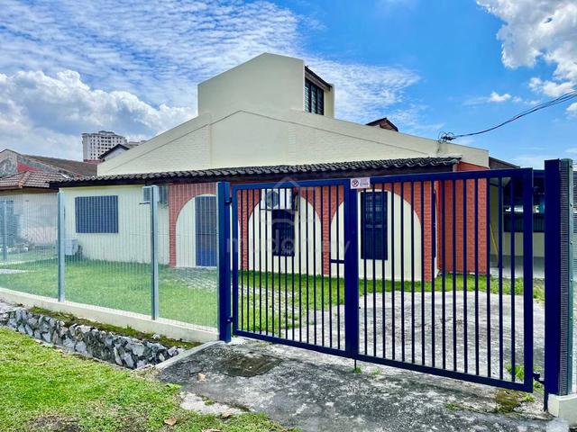 Single Storey Terrace | Taman Ampang Jaya | Corner Lot 1