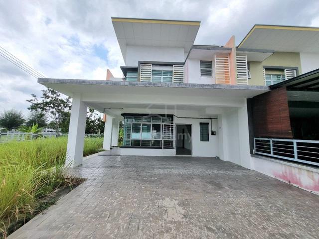 CORNER LOT Ceri Hillpark Puncak Alam 2 Tingkat Teres Near UiTM 1