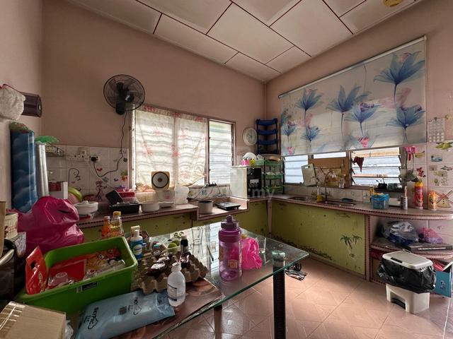 Single Storey Bungalow Jalan Kampung Aston Kampung Besar For Sale 2