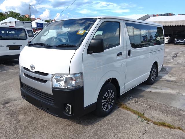 2017 Toyota HIACE 2.5 WINDOW VAN (M) 15 SEAT PROMO - 2