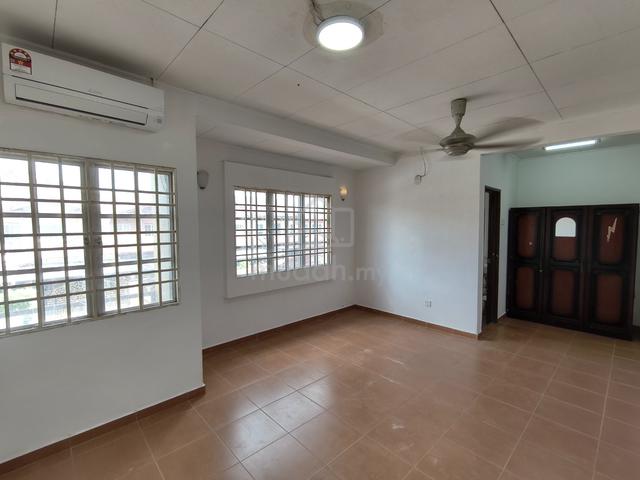 Double Sty Terrace @ Bandar Tun Hussein Onn 1