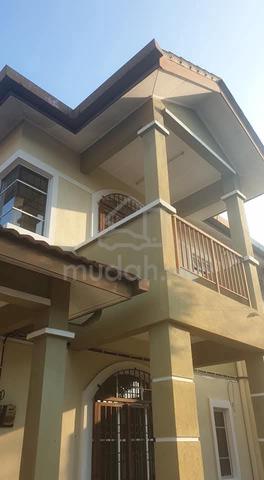 Seremban 2 Vision Homes Partially Furnished Semi-D For Rent 1