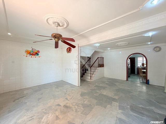Taman Sentosa - Klang Double Storey Endlot House For Sale 1