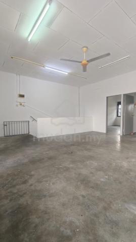 Taman Ungku Tun Aminah / 1st Floor Shoplot / For Rent / Skudai 1
