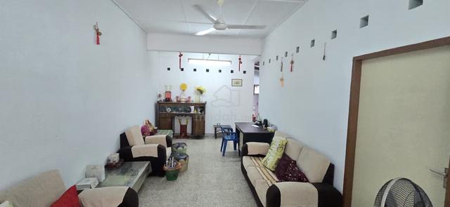 FREEHOLD  Single Storey Terrace House For Sale | Taman Glenview 1