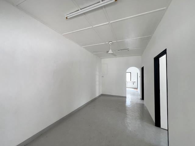 Kulim Lunas Taman Makmur Single Storey Semi D 2 Adjoining Units Avail 1