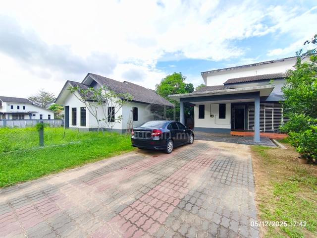 [ MURAH ‼️ Semi-D TANAH LUAS : 395mp + LAMAN MUAT 5️⃣ KERETA ] 1