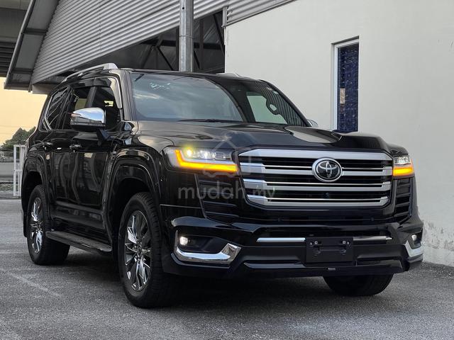 [5A] Black Interior Toyota LandCruiser 3.5 ZX 6KKM - 1