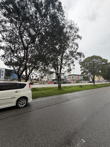 Kulai Jalan Pinang 3 Storey Shoplot Facing Mainroad Sale Johor Bahru 1