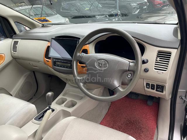 2011 Toyota INNOVA 2.0 G (A) - 5