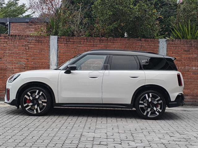 2024 Mini COUNTRYMAN 2.0 JOHN COOPER WORKS (A) - 5
