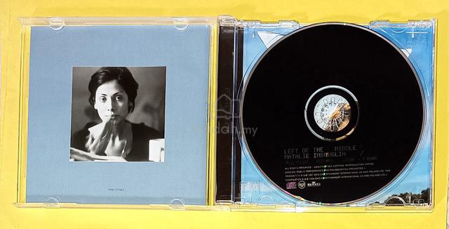 NATALIE IMBRUGLIA - LEFT OF THE MIDDLE Cd - photo 3 of 3