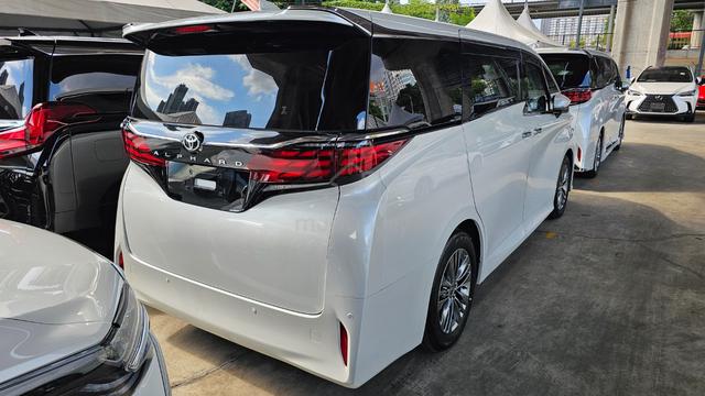 2023 Toyota ALPHARD 2.5 Z 6A New Car 2k km - 3