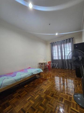 Merdang Gayam Double Storey Intermediate house for Sale 1