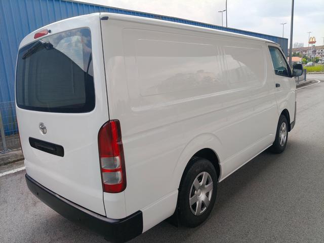 2017 Toyota HIACE 2.5 (M) Panel Van - 4