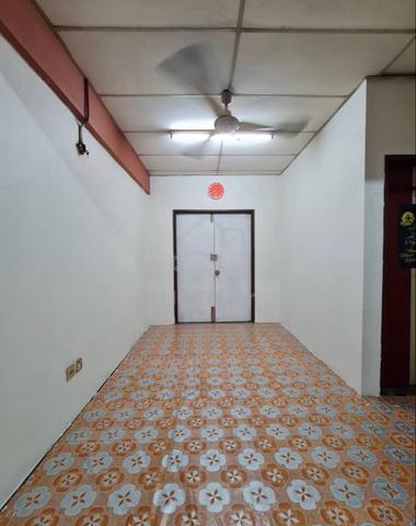 Taman Sepakat Indah Apartment (P3) 1