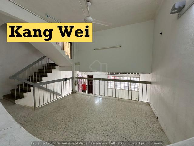 Double Storey Terrace 2,000sf|TEMBAGA GREELAND|Concrete Flooring 1