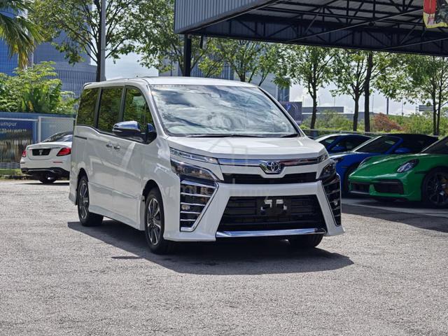 TOYOTA VOXY 2.0 ZS KIRAMEKI III Modelista Bodykit - 3