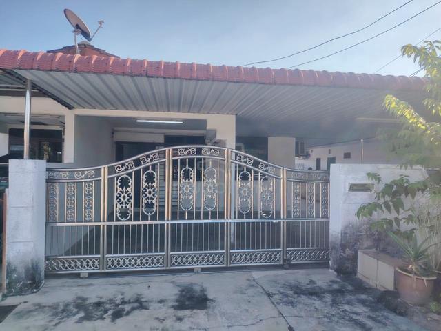 Semi-Detached House for Sale, 3 Bedrooms @ Bukit Minyak 1