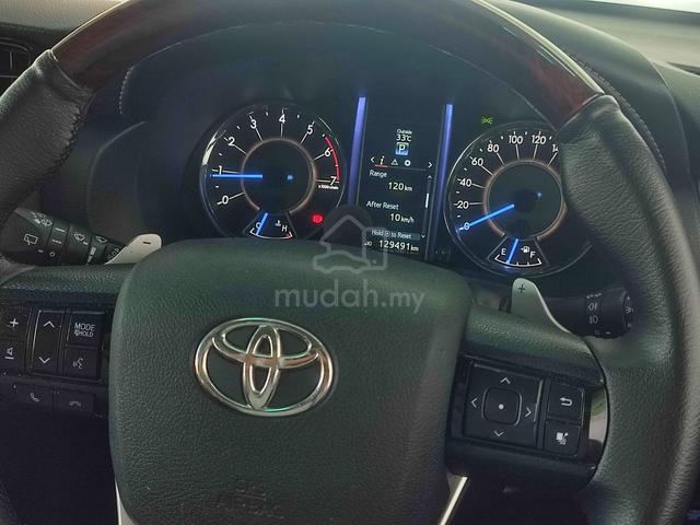 2017 Toyota Fortuner 2.7 SRZ 4x4 At  - 4