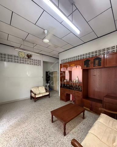 Rare Single Storey Bungalow @ Permatang Tok Mahat For Sale 1
