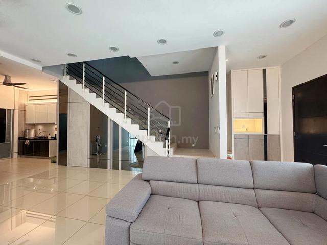 Best Buy Semi-D Fully Renovated Gated Guarded Raintree Park 2 1