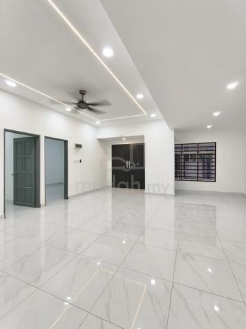 Johor Jaya\Single Storey Corner Lot 1
