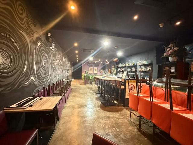 2.5 Storey Heritage shophouse off love lane chulia street 4000sf 1