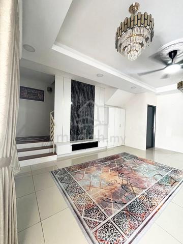 Rent End Lot Double Storey Kita Bayu Cybersouth Dengkil, Selangor 4