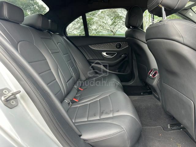 2017 Mercedes Benz C180 1.6 AMG AT 60K mil C-class - 5