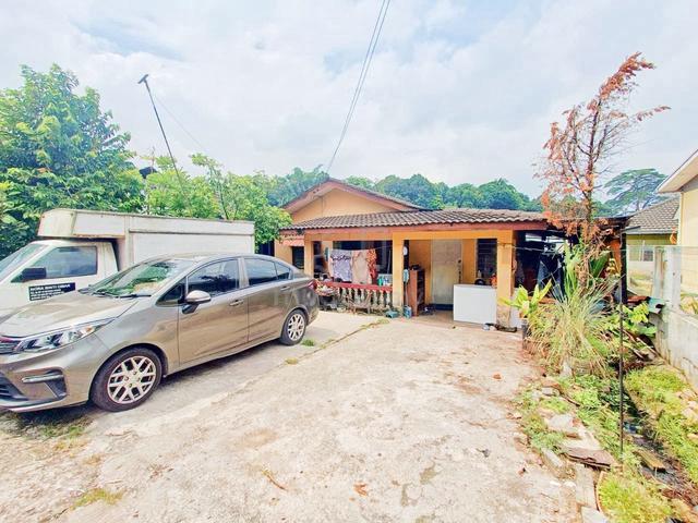 [2,400] Lot Banglo Geran Individu Matang Pagar Sungai Buloh 1