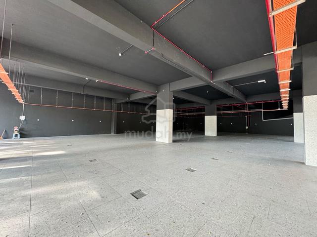 FOR RENT Batu Lanchang Ground Floor Commercial Space 1