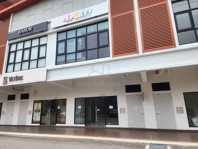 2 storey shoplot twentyfive7 Amber Residences for urgent sale 1