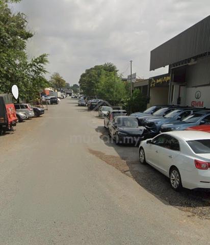 Single Storey Terrace Factory For Sale Mount Austin 1