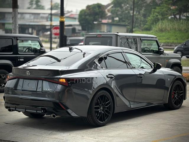 2023 Lexus IS300 2.0 F-SPORT MODE BLACK III (A) - 4