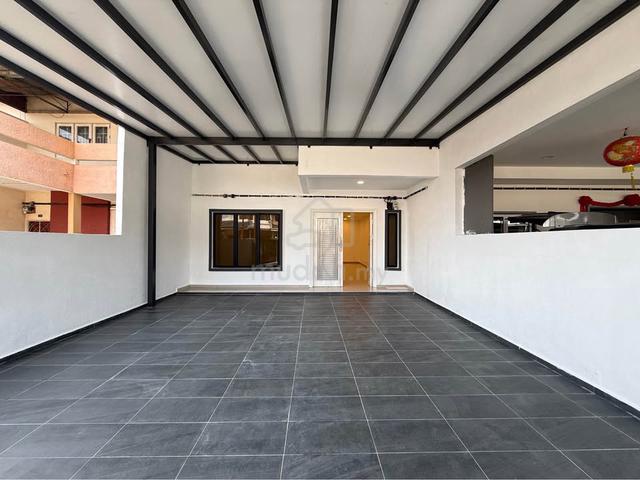 Taman Gembira Klang Double Storey House 20x76 Renovated For Sale 1