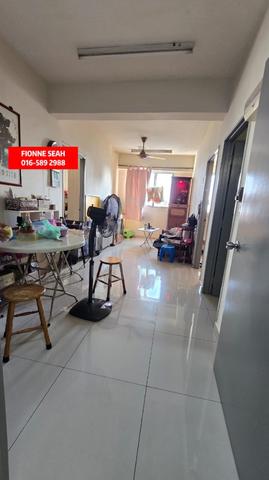 Straits Garden Condominium 1
