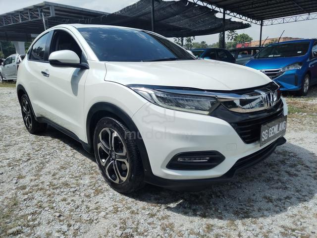 2020 Honda HR-V 1.8 V , Tip-Top Condition - 3